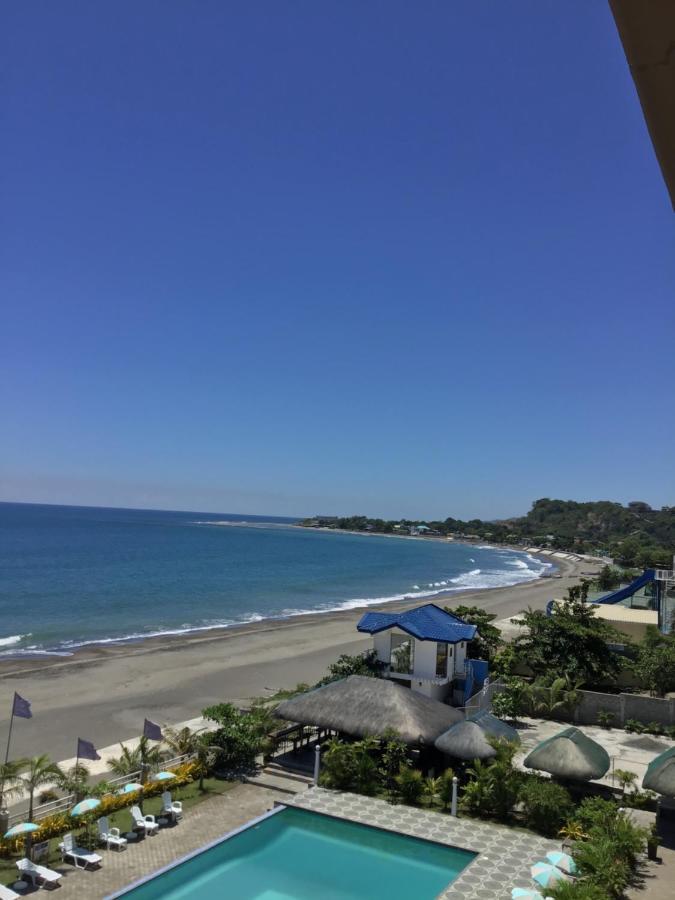Em Royalle Hotel & Beach Resort San Juan  Buitenkant foto